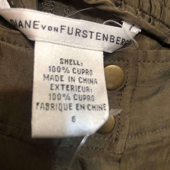 Diane Von Furstenberg DVF size 6 vintage green silk cargo shorts elastic waist - Picture 7 of 11
